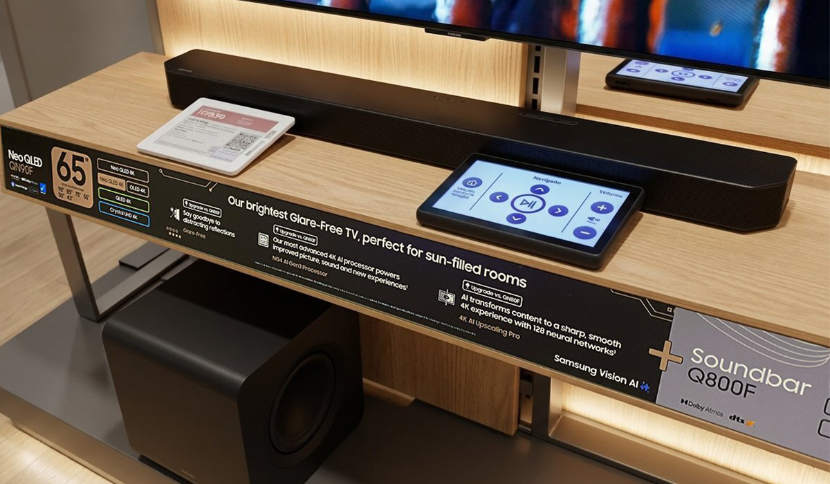 Samsung Home Entertainment Display 7